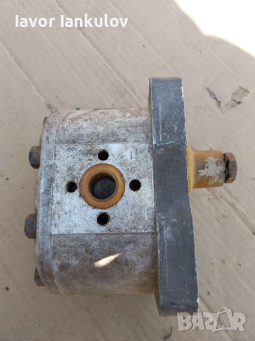  Българска хидравлична помпа 