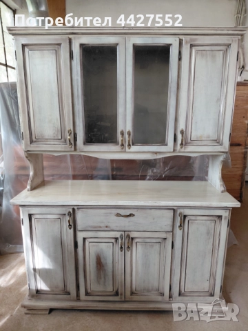 Кухненски шкаф и трапезна маса комплект