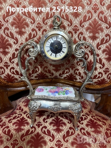 красив стар настолен часовник с кутия за бижута, снимка 2 - Антикварни и старинни предмети - 53233712