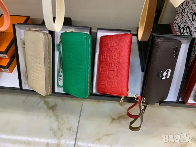 портмонета ysl saint laurent louis vuitton christian dior burberry , снимка 18 - Портфейли, портмонета - 49324412