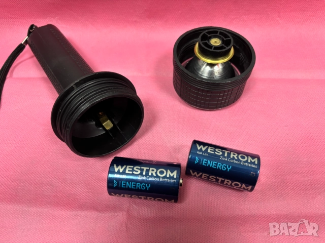 Фенер CRAFT + 2 батерии, снимка 8 - Къмпинг осветление - 52610911