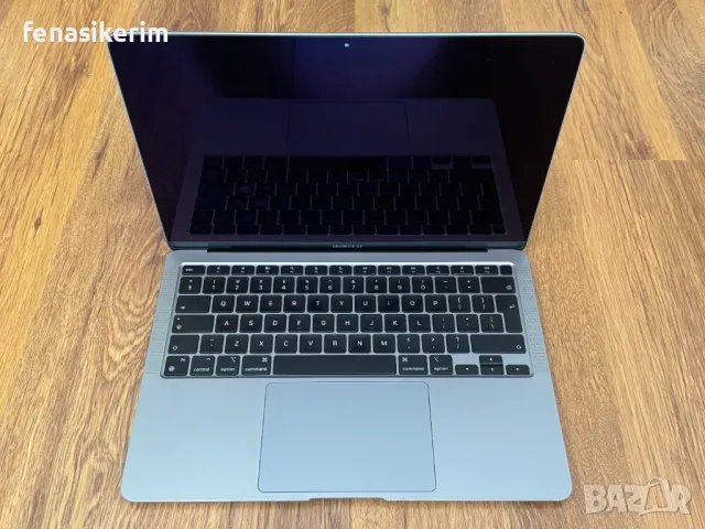 13' Apple MacBook Air M1 2020 Space Grey - 8GB RAM/256GB SSD/Бат. 12ч., снимка 3 - Лаптопи за работа - 47545759