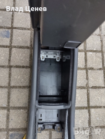 подлакътник за w203, снимка 4 - Части - 51648585