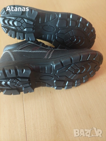 ADR oбувки 42 номер, снимка 2 - Маратонки - 53070943