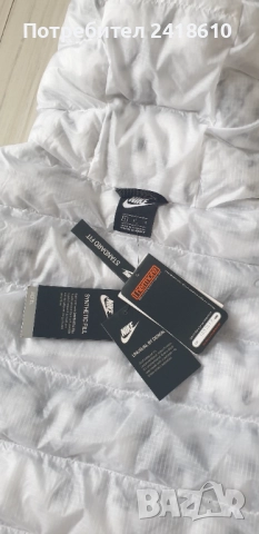 Nike Windrunner Mens Jacket Size L /XL  НОВО! ОРИГИНАЛ! Мъжко Зимно  Яке!, снимка 2 - Якета - 52773437