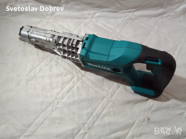 акумулаторен саблен трион Макита, Makita 18v, снимка 3 - Други инструменти - 48695746