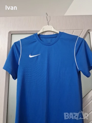 Тениски Nike, снимка 2 - Тениски - 50809072