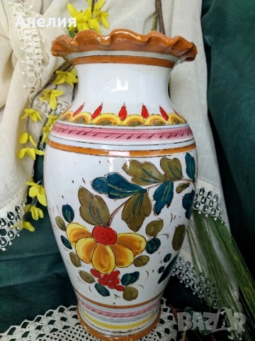 Ваза от Италия ръчно рисувана 