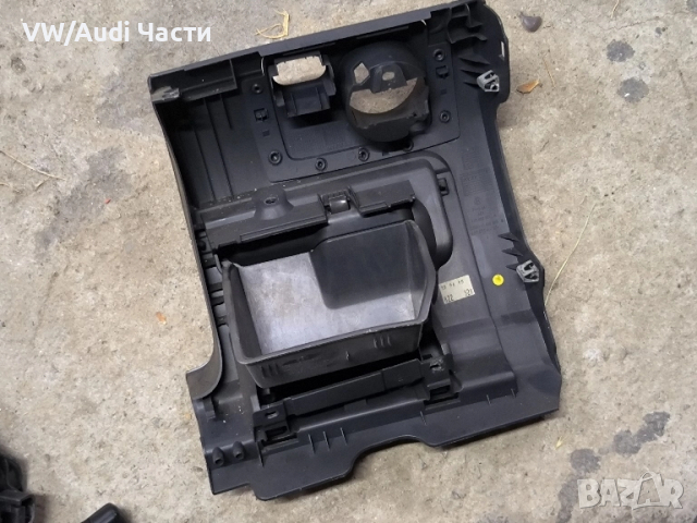 Кора капак жабка под волан за Голф 5 VW Golf 5 1K1858367R, снимка 3 - Части - 51738948