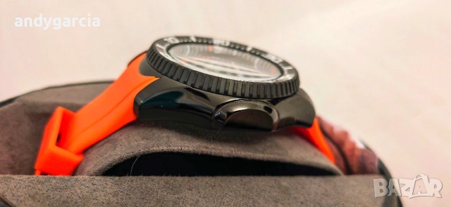  Citizen Eco-Drive Promaster Diver BN0088-03E чисто нов diver часовник в кутия за гмуркане 300 метра, снимка 14 - Мъжки - 53681660