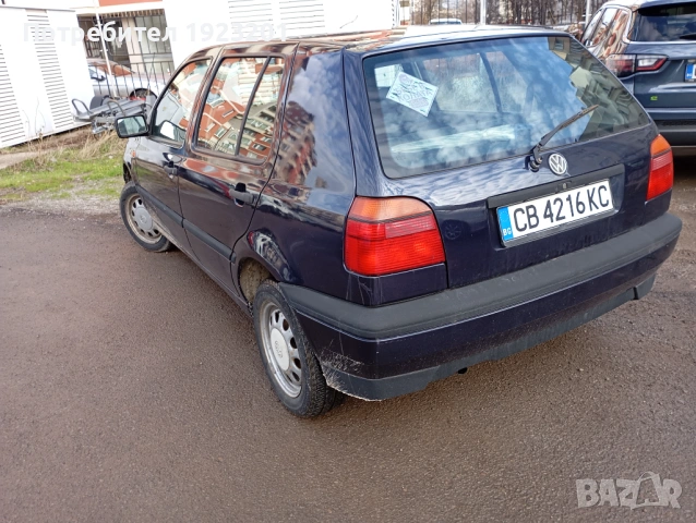 Голф3 запазен 1,6 бензин 1994г., снимка 4 - Автомобили и джипове - 53118923