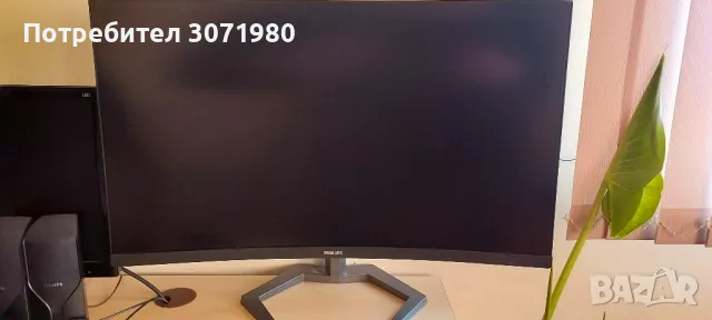 Монитор, Philips 32M1C5500VL, 31.5" Curved 1500R, снимка 1 - Монитори - 48483637