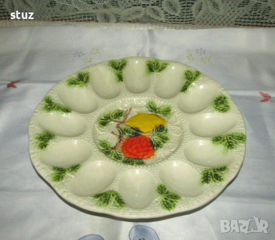 Порцеланово плато за 12 яйца, снимка 5 - Чинии - 53986692