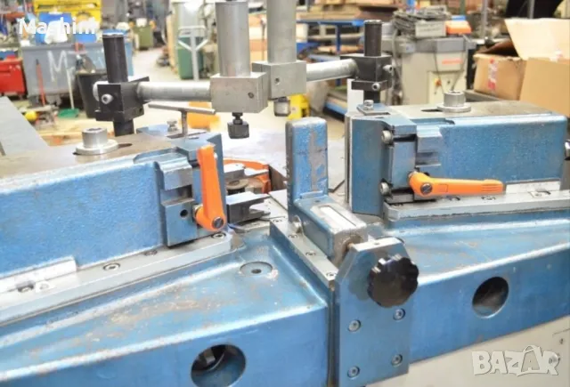 Автоматична ъглонабивна машина Elumatec EP124 Германия, снимка 3 - Други машини и части - 50200726