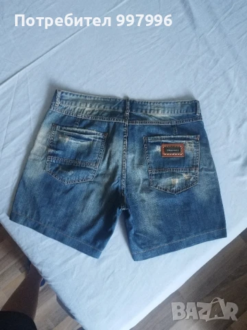 къси дънки- DSQUARED- унисекс XL размер, снимка 2 - Къси панталони и бермуди - 50990457