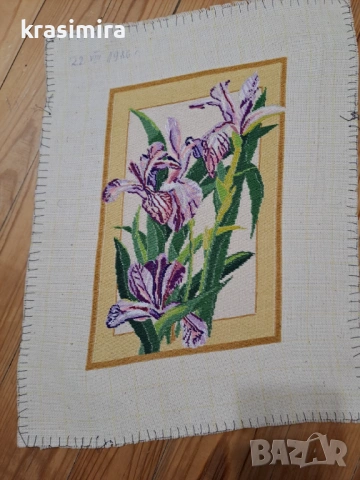 Гоблен "Пано с ириси ", снимка 4 - Гоблени - 54004416