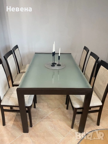 Трапезарна стъклена маса със 6 стола
