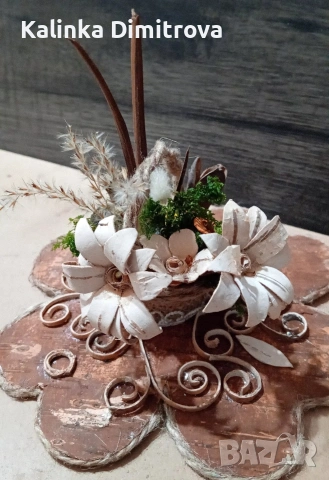 Декорация-кошничка с цветя., снимка 5 - Декорация за дома - 53055645
