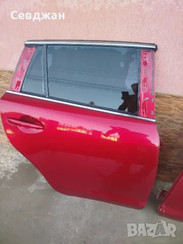врати за Мазда 6 , снимка 3 - Части - 50100356