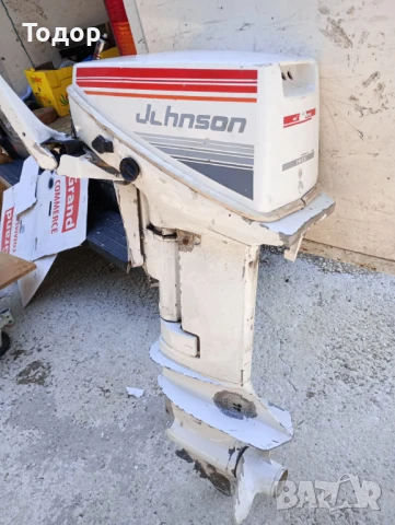 Продавам извънбордов д-л Johnson 10HP, 2т, къс ботуш, в добро състояние, внос от Италия, снимка 2 - Воден транспорт - 50695837