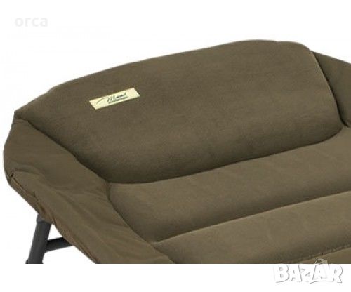 Легло - шаранджийско с 8 крака Carp Zoom Marshal VIP Flat Bedchair, снимка 2 - Такъми - 46617263