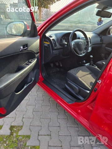 Hyundai I30 1.6CRDI 90кс 2 Комплекта Гуми , снимка 8 - Автомобили и джипове - 53869042