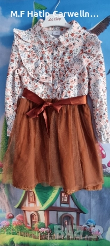 Детска рокля+гащеризон.Без никакви забележки.Подходящо за деца от3до5г, снимка 3 - Детски якета и елеци - 52532201