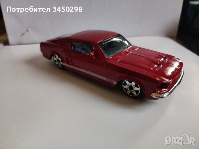 Метална количка Форд Мустанг GT