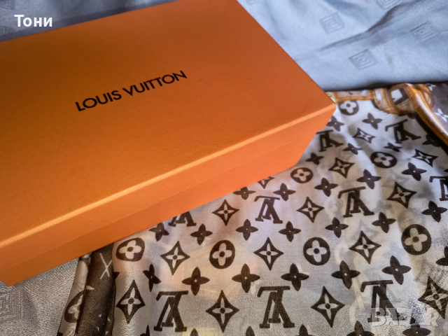 Шал "Louis Vuitton" Lv  silk soie, снимка 1 - Шалове - 44953222