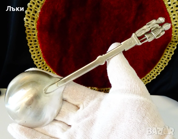 Калаена лъжица за калаена сватба с фигури на съпрузи,лъв,щъркел, снимка 5 - Антикварни и старинни предмети - 52506410