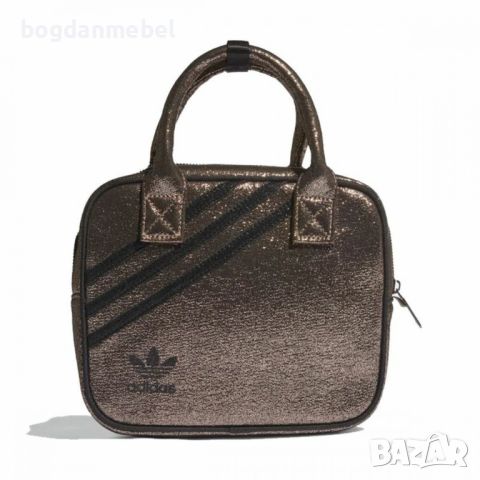 Спортна Раница Adidas Originals, снимка 1 - Раници - 46770458