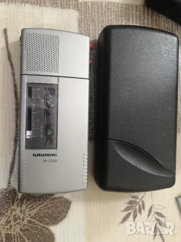 Ретро диктофони GRUNDIG