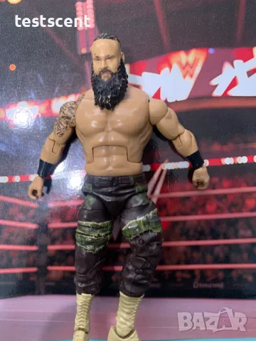 Екшън фигура WWE Braun Strowman Брон Строуман Elite Mattel играчка figure bald, снимка 4 - Колекции - 48829901