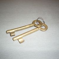 Бронзови ключове., снимка 1 - Антикварни и старинни предмети - 45233018