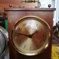 Настолен немски часовник Кинзле , снимка 1 - Антикварни и старинни предмети - 45594103