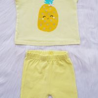 Бебешки клин и тениска за момиче 6-9 месеца, снимка 1 - Комплекти за бебе - 45854184
