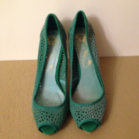 Зелени сандали на ток, снимка 2 - Сандали - 45045602