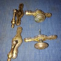 Стари дръжки за ракли и шкафове, метални. , снимка 3 - Антикварни и старинни предмети - 45180920