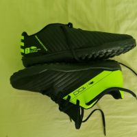 Футболни обувки Стоножки, снимка 1 - Футбол - 45493382