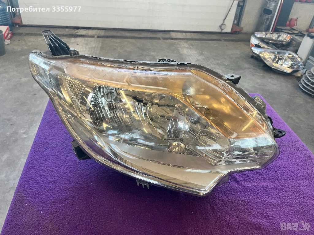 Фар десен митцубиши л200 mitsubischi l200, снимка 1