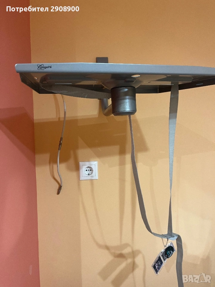 Продавам стенна стойка/ поставка за телевизор , снимка 1