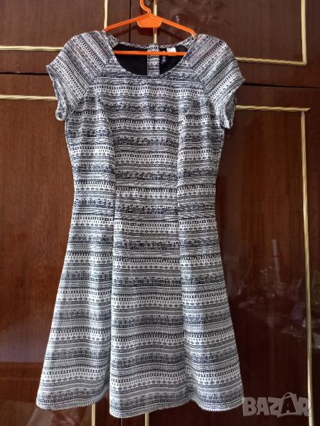 красива копринена рокля от H&M, снимка 1