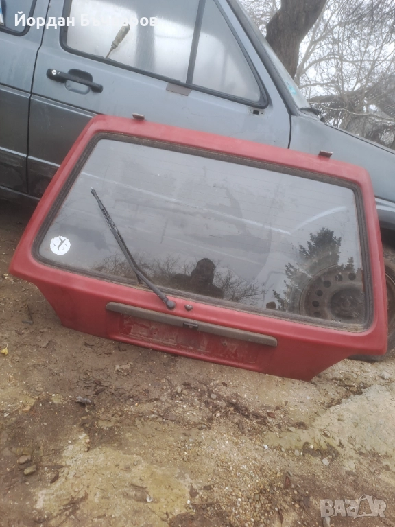 Перфектен заден капак червен цвят за VW Golf Mk2, снимка 1