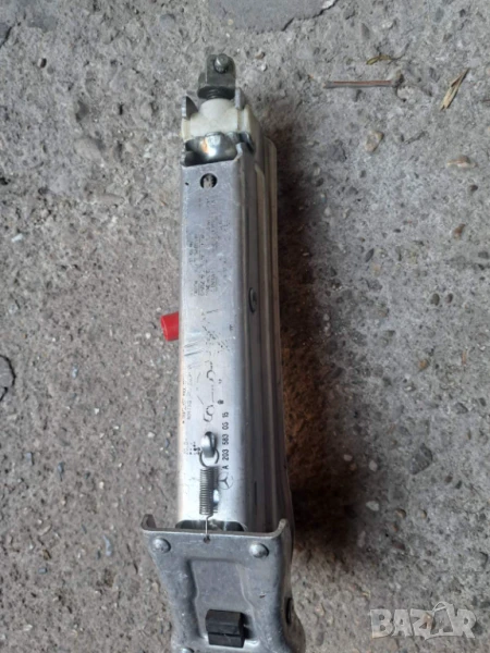 Крик за мерцедес С класа 2005г, снимка 1