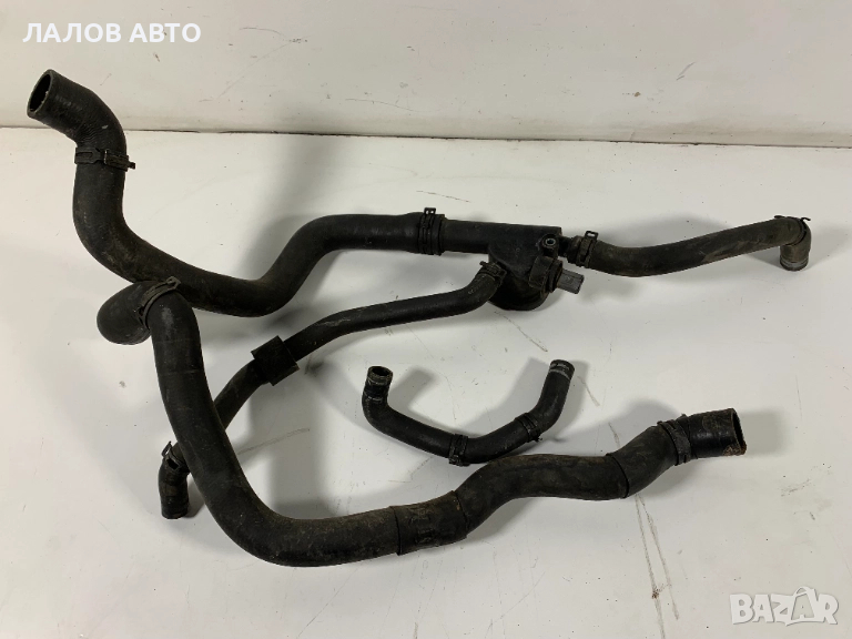 Воден маркуч съединение 1.9 ТДИ 105к.с. Vodni markuchi suedinenie 1.9TDI 105к.с. 038121132D, снимка 1