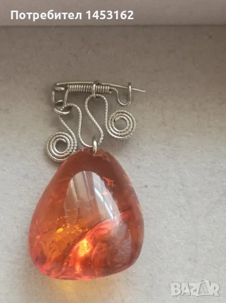 Руска брошка с натурален кехлибар , снимка 1