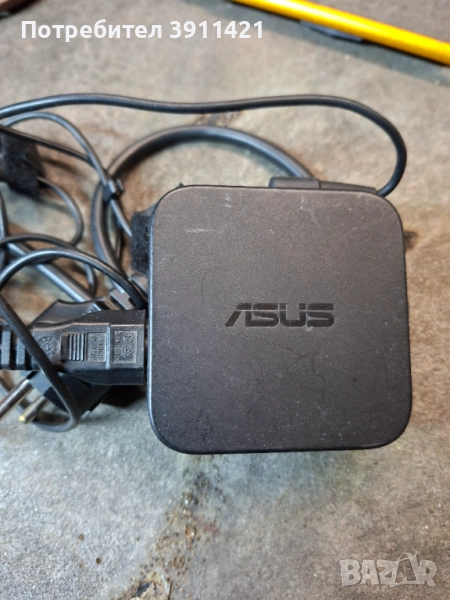 Зарядно за лаптоп Асус, снимка 1