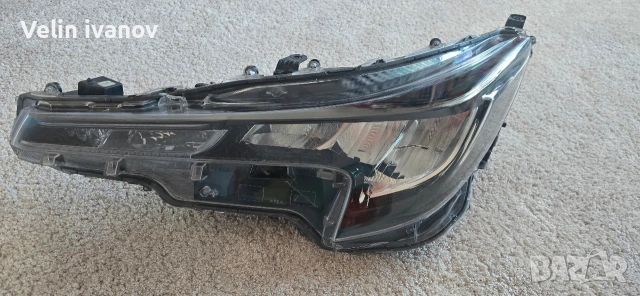 ляв лед фар за тойота корола