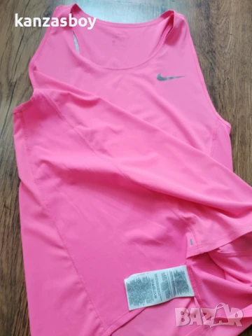 Nike - страхотен дамски потник M, снимка 7 - Потници - 51171844