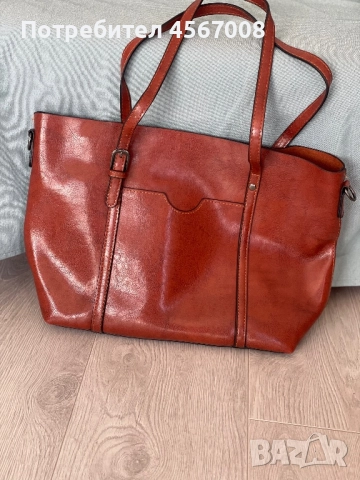 Дамска чанта, снимка 2 - Чанти - 51495580